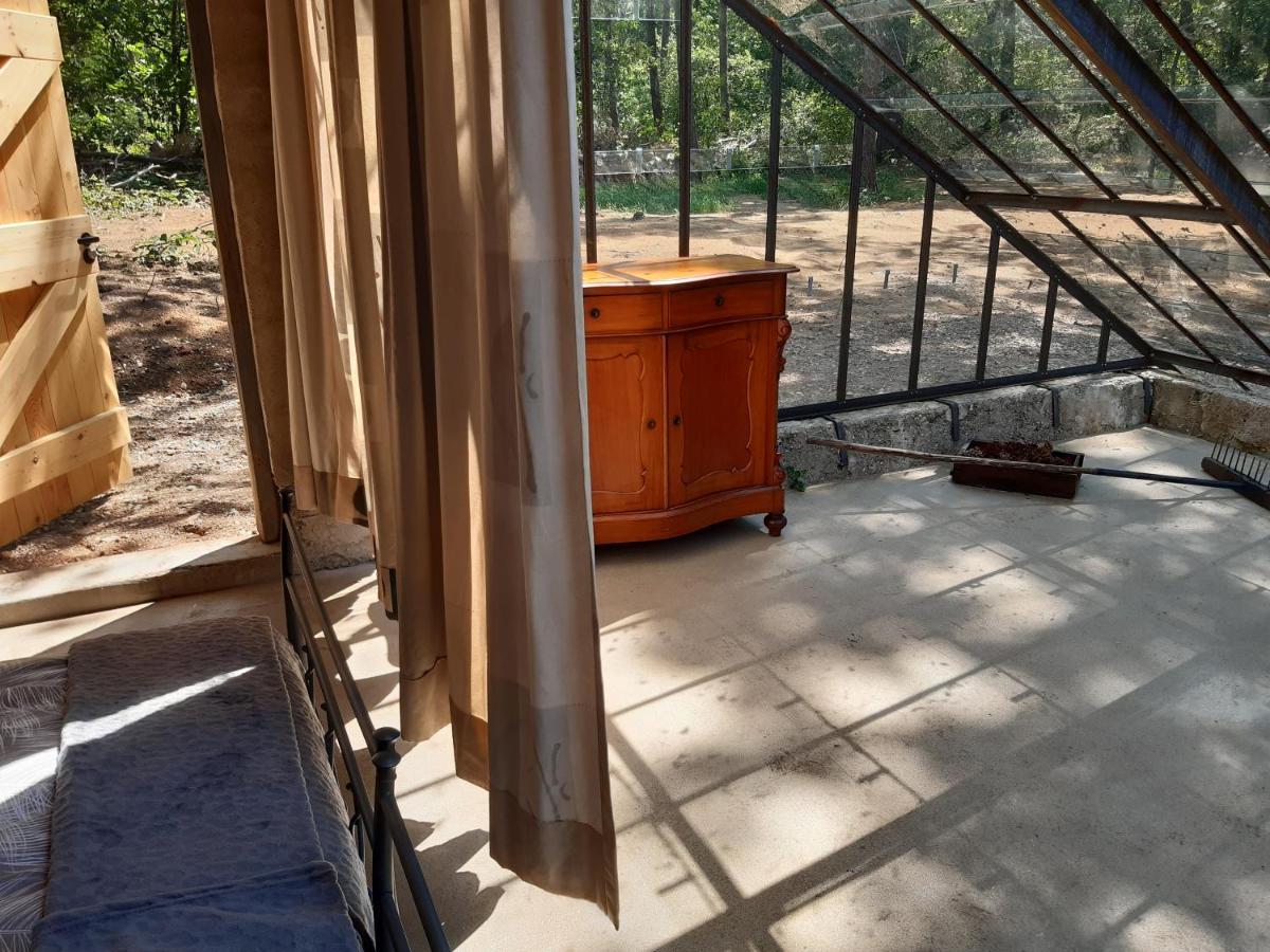 Natuurslaapkamer De Zaadeest Boskamer Lomm Exterior foto
