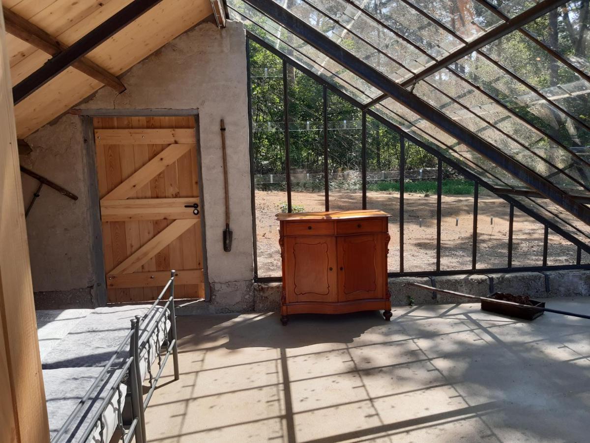 Natuurslaapkamer De Zaadeest Boskamer Lomm Exterior foto