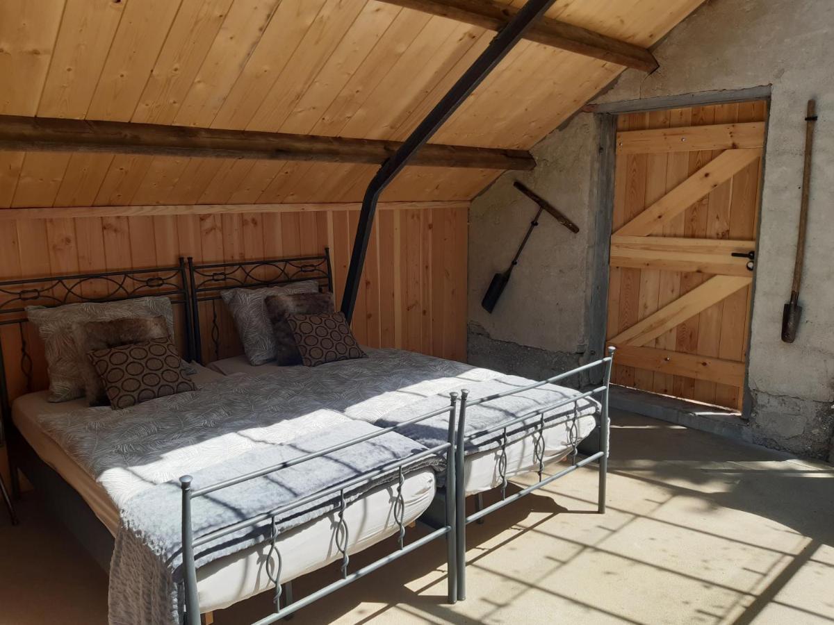 Natuurslaapkamer De Zaadeest Boskamer Lomm Exterior foto